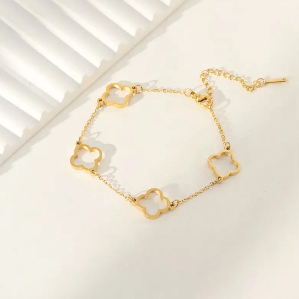 Stainless Steel Four-Leaf Clover Bracelet